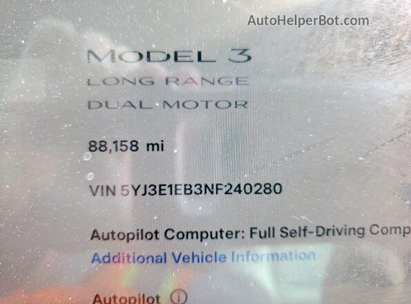 5YJ3E1EB3NF240280 2022 TESLA MODEL Gray Widok zestawu wskaźników