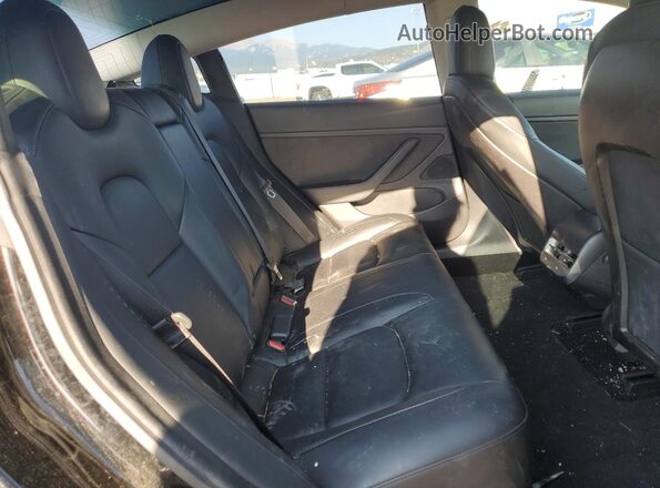 5YJ3E1EB4LF666363 2020 TESLA MODEL Black Rear seats view