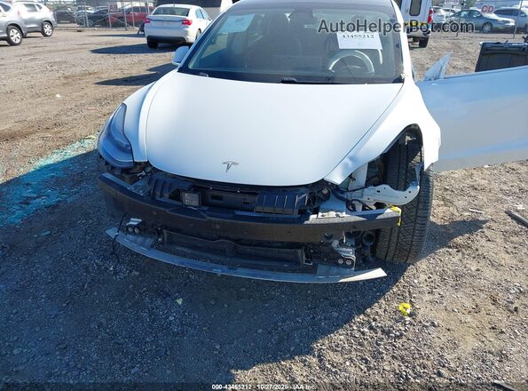 5YJ3E1EB4LF803253 2020 TESLA MODEL 3 White Вид спереду