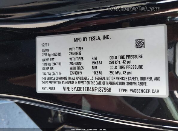 5YJ3E1EB4NF137966 2022 TESLA MODEL 3 Black Widok komory silnika