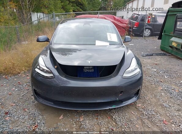 5YJ3E1EB4NF260019 2022 TESLA MODEL 3 Gray Widok zestawu wskaźników