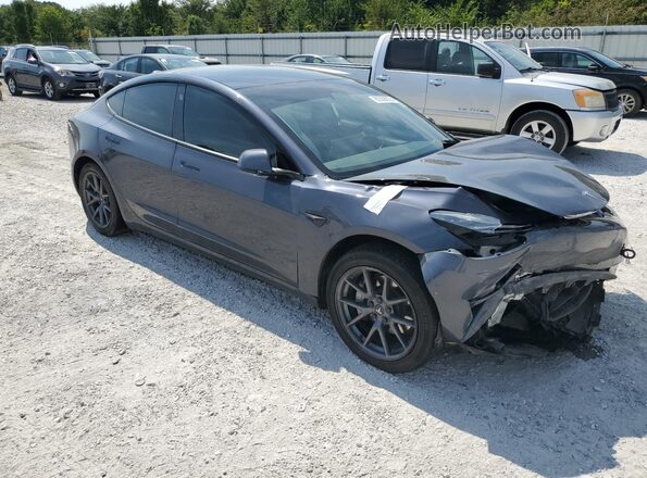 5YJ3E1EB4NF261638 2022 TESLA MODEL Серый Передняя правая четверть