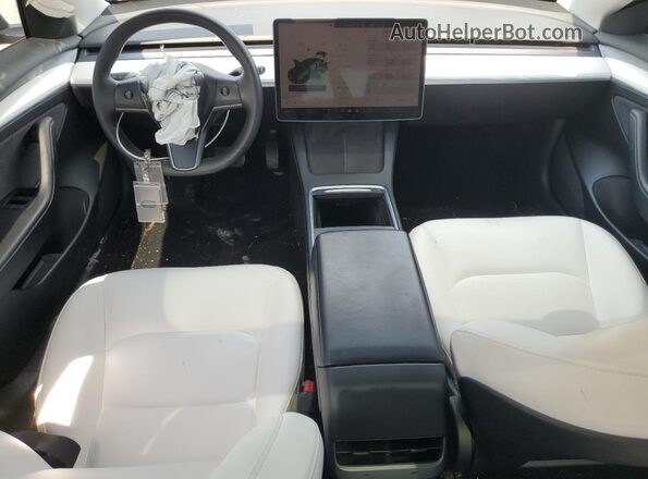 5YJ3E1EB4NF261638 2022 TESLA MODEL Серый Вид панели приборов