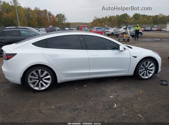 5YJ3E1EB5LF791596 2020 TESLA MODEL 3 White Rear interior view