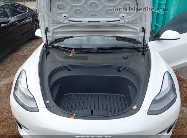 5YJ3E1EB6PF462766 2023 TESLA MODEL 3 White Вид ззаду