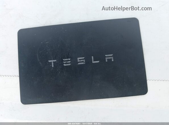 5YJ3E1EB6PF462766 2023 TESLA MODEL 3 White Вид панелі приладів