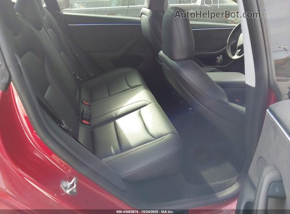 5YJ3E1EB6SF897442 2025 TESLA MODEL 3 Red VIN კოდის სტიკერის ხედი