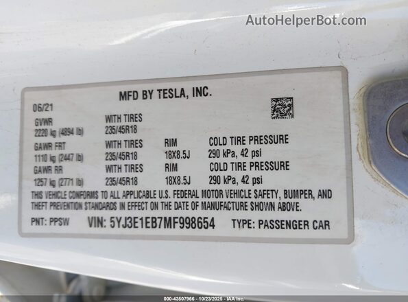 5YJ3E1EB7MF998654 2021 TESLA MODEL 3 White ძრავის განყოფილების ხედი