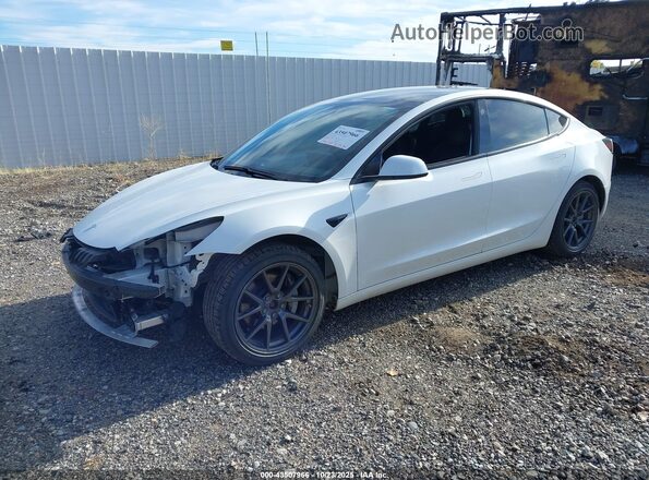 5YJ3E1EB7MF998654 2021 TESLA MODEL 3 White წინა მარცხენა ხედი სამი მეოთხედიდან