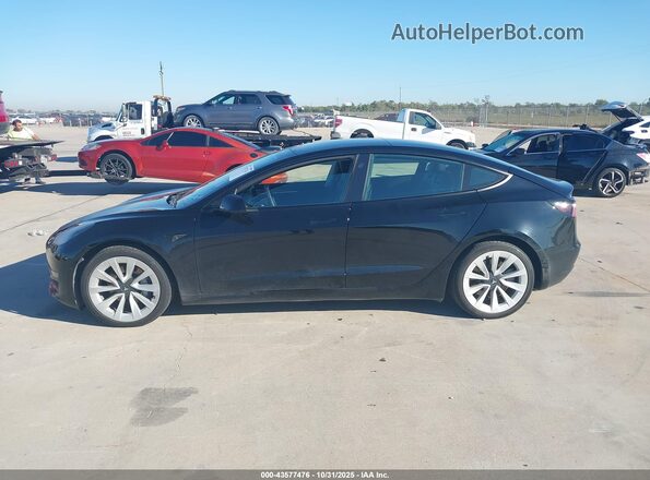 5YJ3E1EB8NF243448 2022 TESLA MODEL 3 Black 