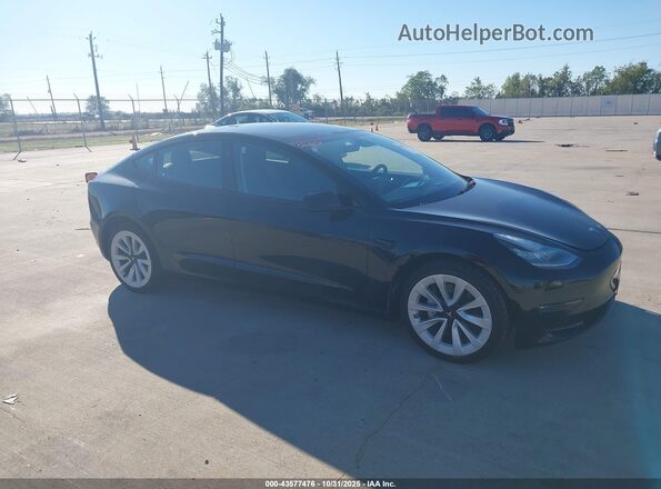 5YJ3E1EB8NF243448 2022 TESLA MODEL 3 Black 