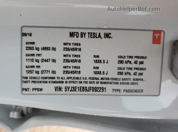 5YJ3E1EB9JF092291 2018 TESLA MODEL White 