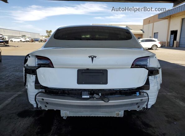 5YJ3E1EB9LF650143 2020 TESLA MODEL White Вид ззаду