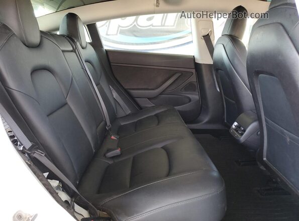 5YJ3E1EB9LF650143 2020 TESLA MODEL White Вид задніх сидінь