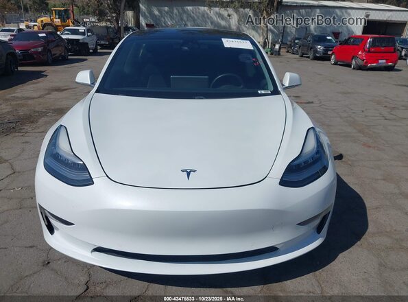 5YJ3E1EC2LF722468 2020 TESLA MODEL 3 White Vista interior trasera