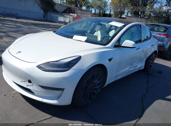 5YJ3E1EC2NF123525 2022 TESLA MODEL 3 White Przód lewy