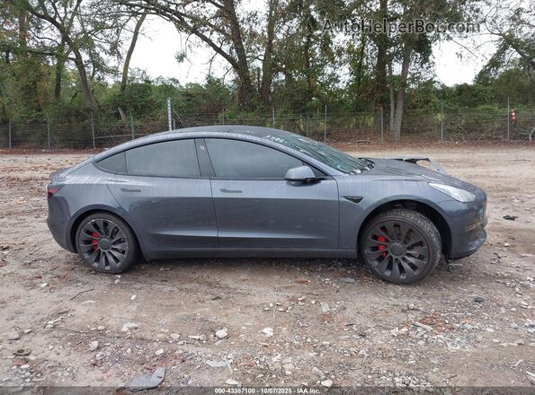 5YJ3E1EC3MF037784 2021 TESLA MODEL 3 Gray Սարքավորումների վահանակի տեսք