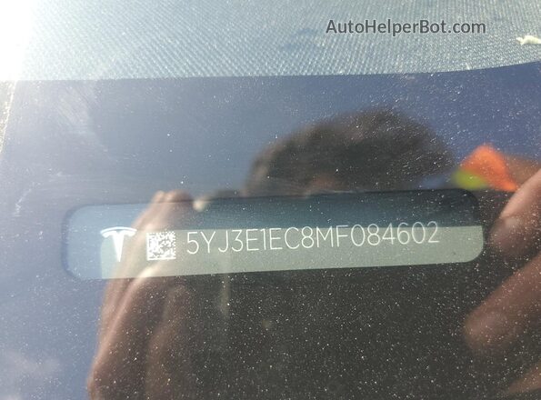 5YJ3E1EC8MF084602 2021 TESLA MODEL Black 