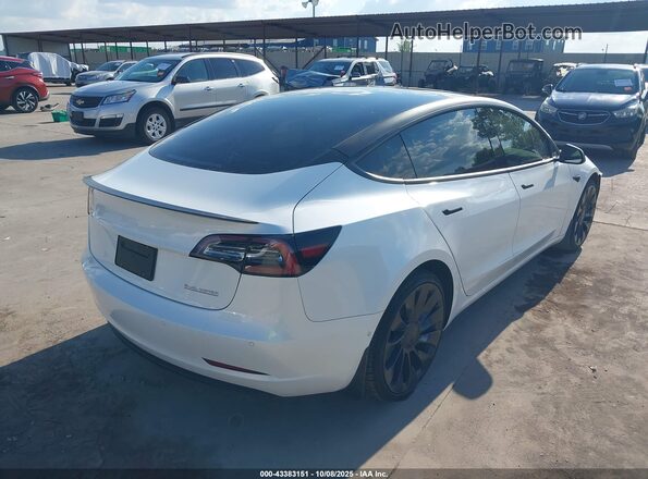 5YJ3E1EC8NF124713 2022 TESLA MODEL 3 White Trasero derecho