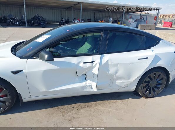 5YJ3E1EC8NF124713 2022 TESLA MODEL 3 White Vista frontal
