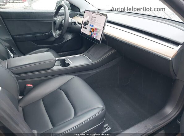 5YJ3E1ECXMF914237 2021 TESLA MODEL 3 Black 