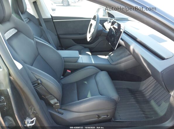 5YJ3E1ET1RF863380 2024 TESLA MODEL 3 Gray Սալոնի դիմացի տեսք