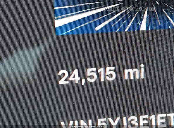 5YJ3E1ET3RF822720 2024 TESLA MODEL 3 Gray 