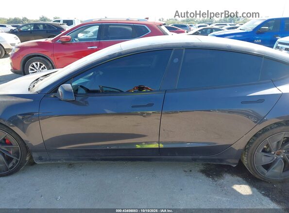 5YJ3E1ET3RF822720 2024 TESLA MODEL 3 Gray 