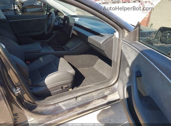 5YJ3E1ET3RF822720 2024 TESLA MODEL 3 Gray 
