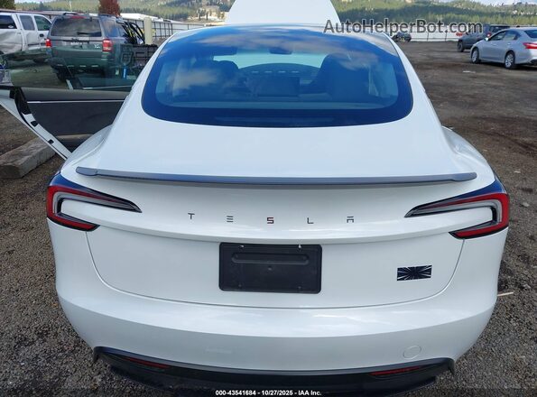 5YJ3E1ET8SF038801 2025 TESLA MODEL 3 Белый 