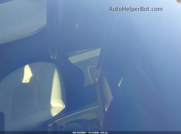 5YJSA1E48LF369718 2020 TESLA MODEL S Черный Панорамный вид салона 360°