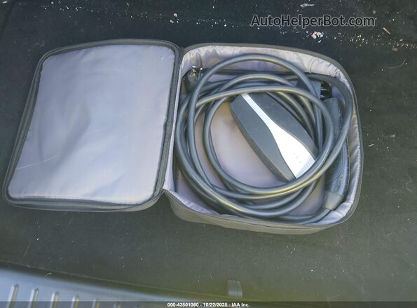 5YJSA1E56PF527181 2023 TESLA MODEL S Gray 