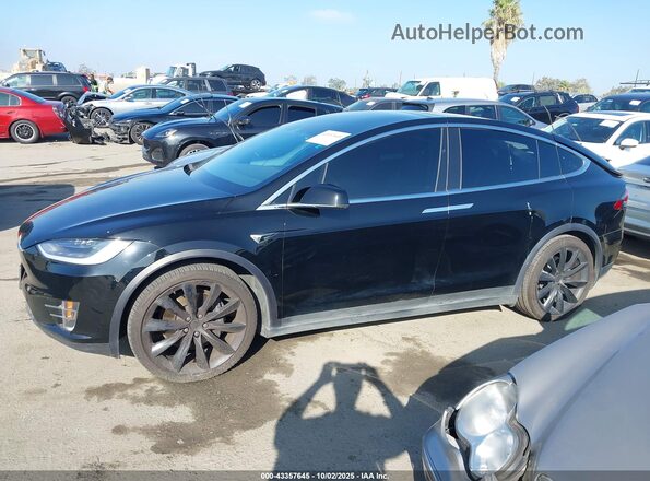 5YJXCAE23KF183629 2019 TESLA MODEL X Black 360 interior view