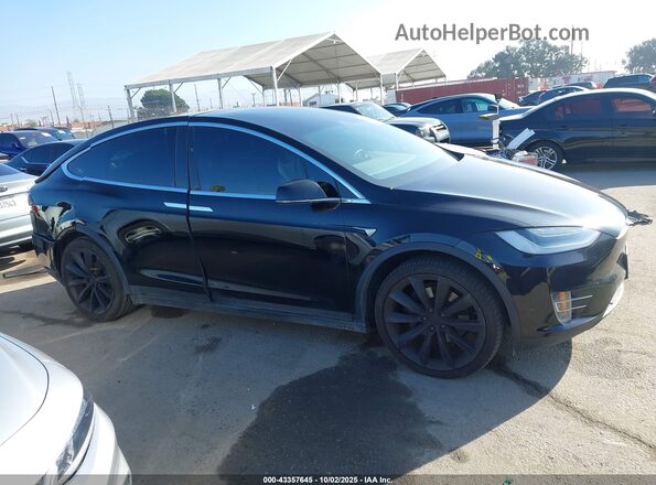 5YJXCAE23KF183629 2019 TESLA MODEL X Black Rear interior view