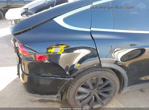 5YJXCAE23KF183629 2019 TESLA MODEL X Black 