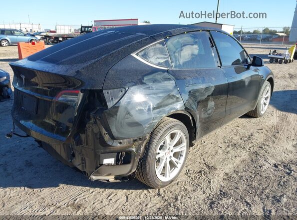5YJYGDED7MF106065 2021 TESLA MODEL Y Black წინა ხედი
