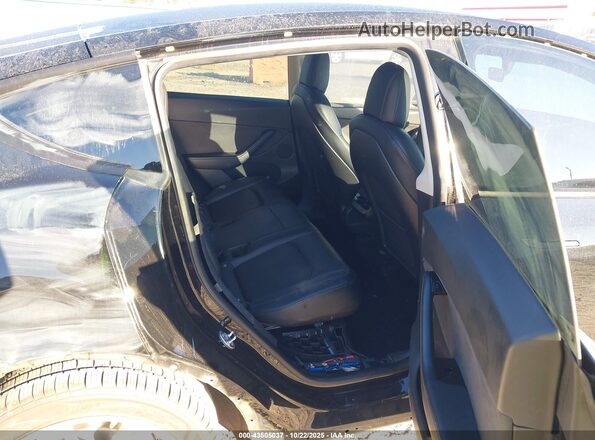 5YJYGDED7MF106065 2021 TESLA MODEL Y Black VIN კოდის სტიკერის ხედი
