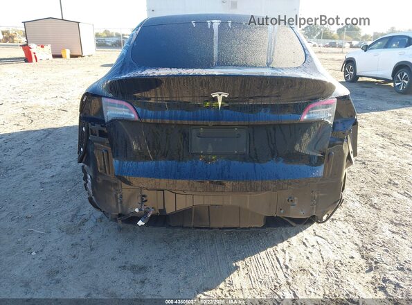 5YJYGDED7MF106065 2021 TESLA MODEL Y Black 