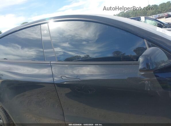 5YJYGDEE0MF228517 2021 TESLA MODEL Y Black Вид задньої частини салону