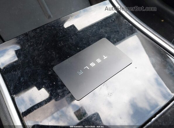 5YJYGDEE1MF086369 2021 TESLA MODEL Y Белый Вид панели приборов
