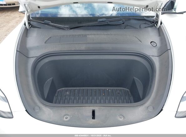 5YJYGDEE1MF086369 2021 TESLA MODEL Y Белый Вид сзади