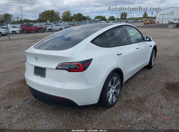 5YJYGDEE1MF086369 2021 TESLA MODEL Y Белый Задняя правая четверть