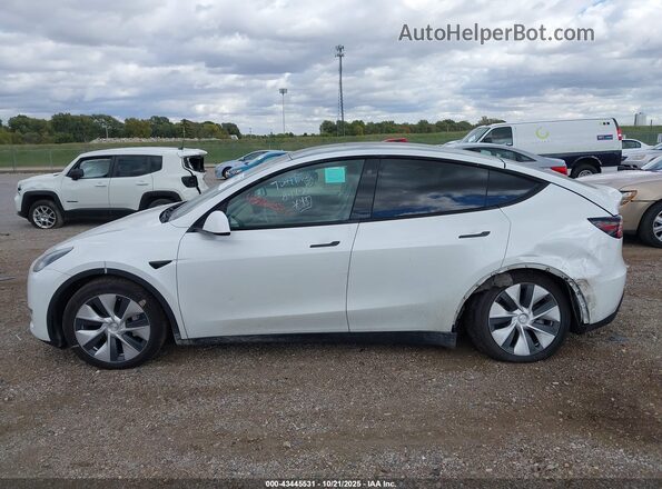 5YJYGDEE1MF086369 2021 TESLA MODEL Y Белый Панорамный вид салона 360°