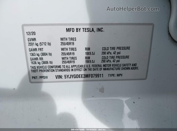 5YJYGDEE3MF079911 2021 TESLA MODEL Y White 