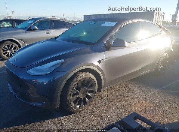 5YJYGDEE4LF011180 2020 TESLA MODEL Y Gray Առջևի ձախ երեք քառորդ տեսարան