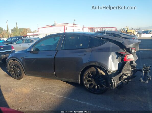 5YJYGDEE4LF011180 2020 TESLA MODEL Y Gray Սալոնի 360 աստիճան տեսք