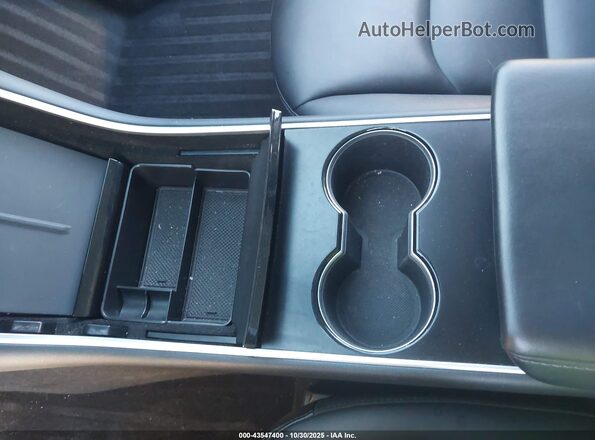 5YJYGDEE4LF011180 2020 TESLA MODEL Y Gray 