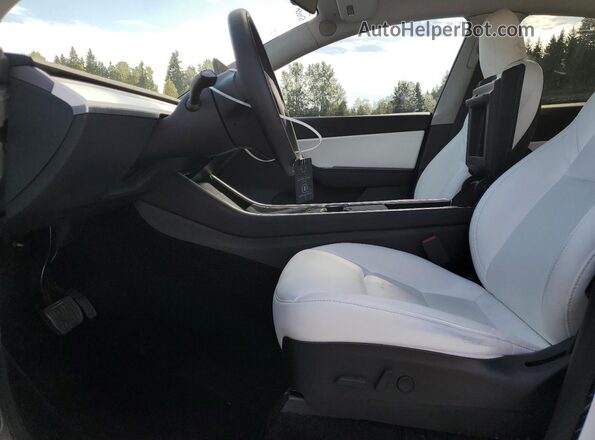 5YJYGDEE6LF023427 2020 TESLA MODEL White Widok wnętrza z przodu