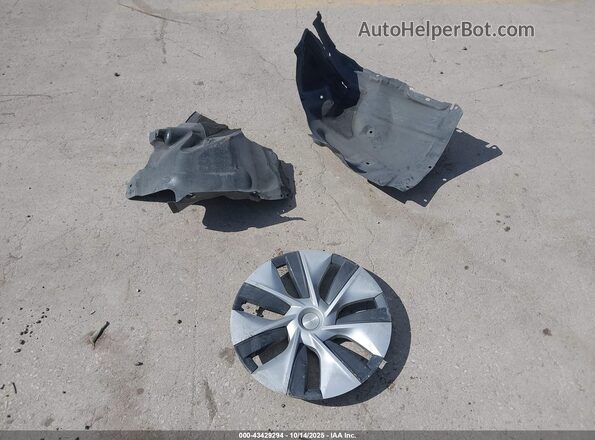 5YJYGDEE7LF047445 2020 TESLA MODEL Y Красный Вид щитка приборов