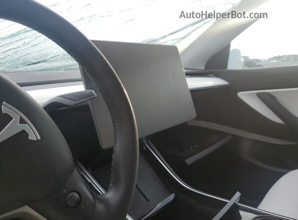 5YJYGDEE7LF049972 2020 TESLA MODEL White Vista del cuadro de instrumentos